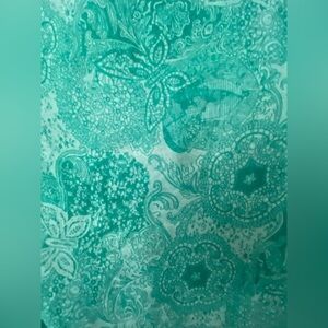 SCARF … WOMENS Green Paisley Patterned Fabric